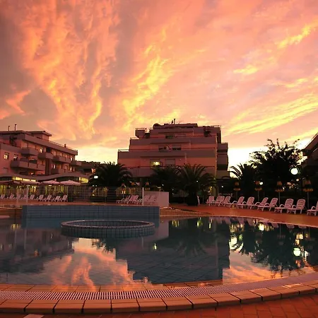 Ihr Le Terrazze Hotel apartamentowy 3*