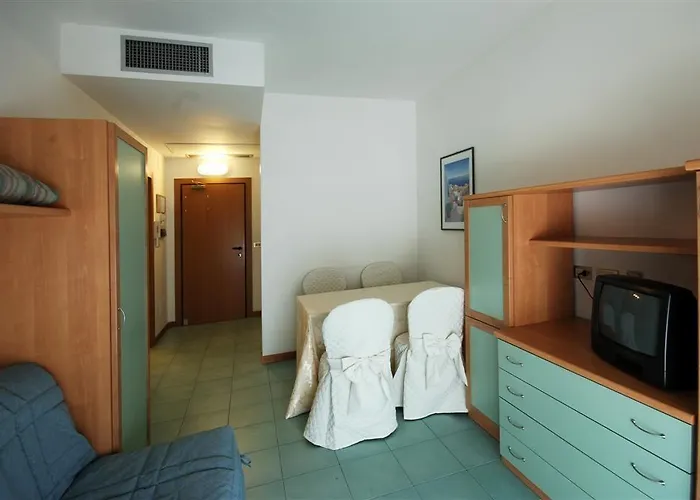 Aparthotel Ihr Le Terrazze 3*