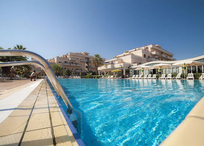 Ihr Le Terrazze Aparthotel 3*