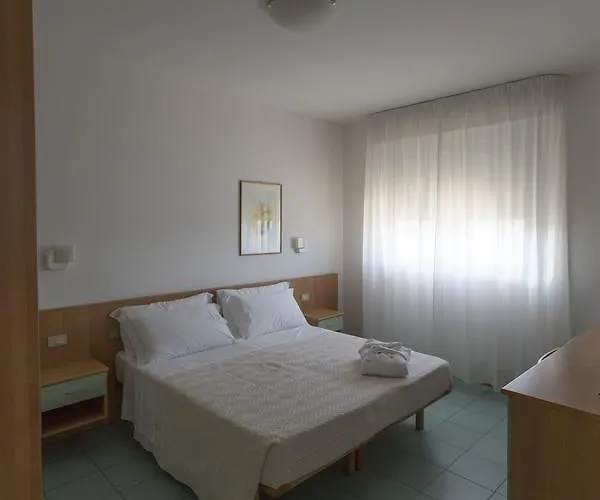 Ihr Le Terrazze Aparthotel