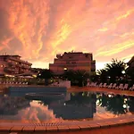Ihr Le Terrazze Aparthotel 3*