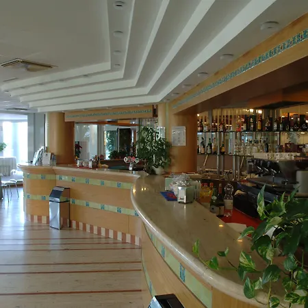 Ihr Le Terrazze Grottammare