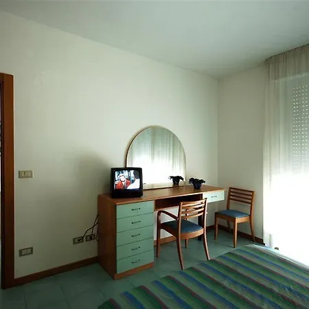Ihr Le Terrazze Aparthotel